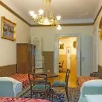 Metropolitan Aparthotel
