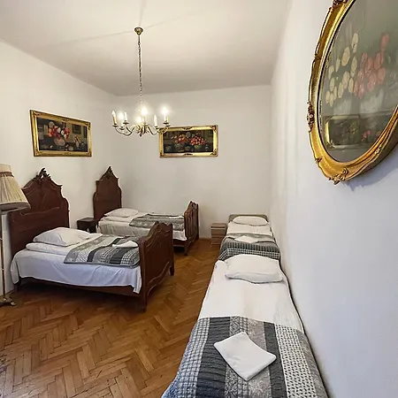 Ξενοδοχείο με διαμερίσματα Metropolitan Krasków