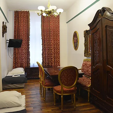 Metropolitan Ξενοδοχείο με διαμερίσματα Krasków