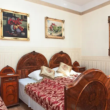 Metropolitan Apart-hotel